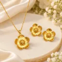 Elegant Gold Flower Pendant Jewelry Set for Women
